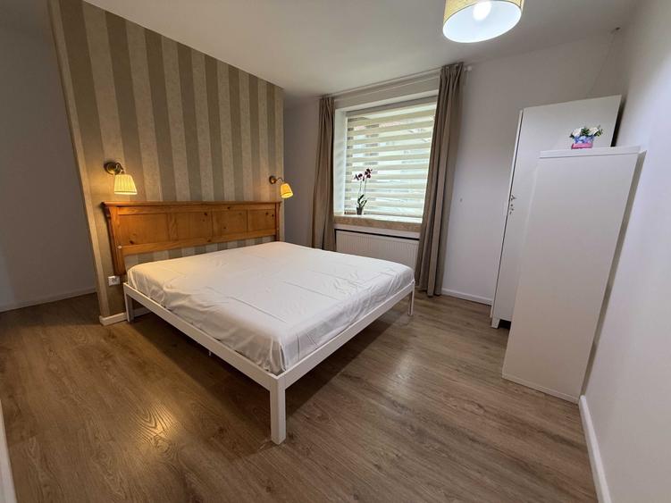 Casă cu 4 camere cu Teren 450 Mp în Ostratu