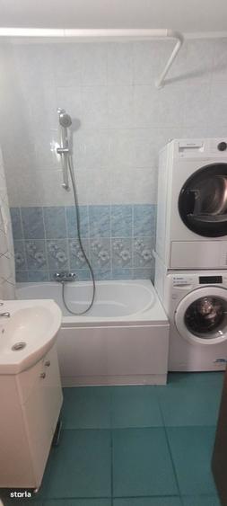 Apartament cu 2 camere decomandat în Eroii Revoluției