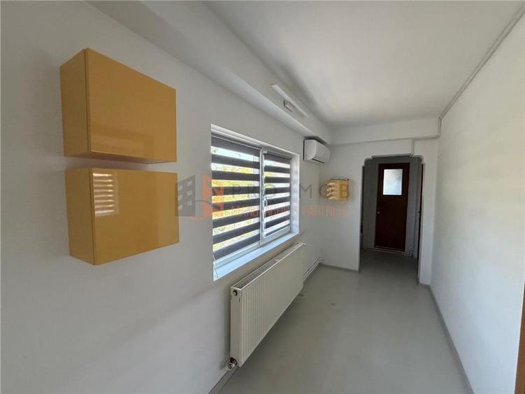 Apartament cu 3 camere decomandat, mobilat în 1 Decembrie