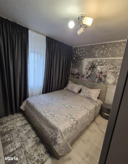 Apartament cu 2 camere decomandat în Calea București