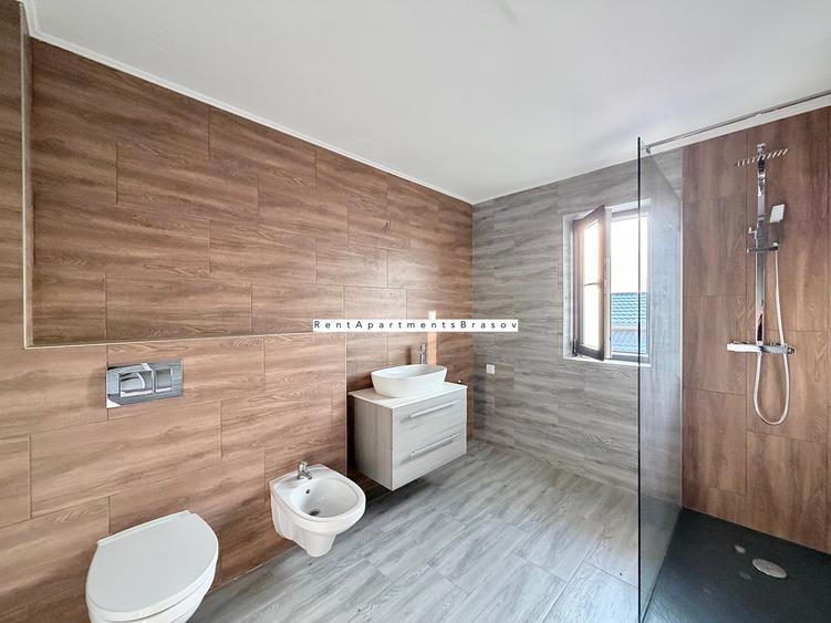 Apartament cu 4 camere în Tărlungeni