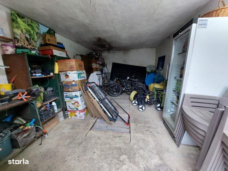 Casă cu 4 camere în Dacia