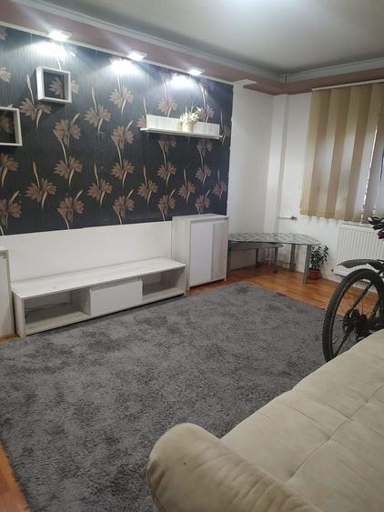 Apartament cu 2 camere decomandat în Alfa