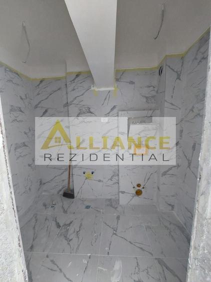 Garsonieră decomandată în Central