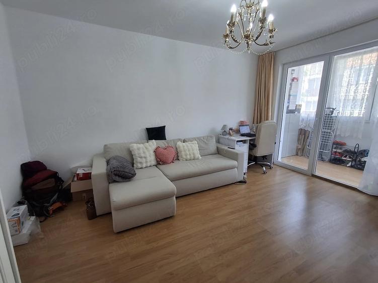 Apartament cu 2 camere decomandat în Florești