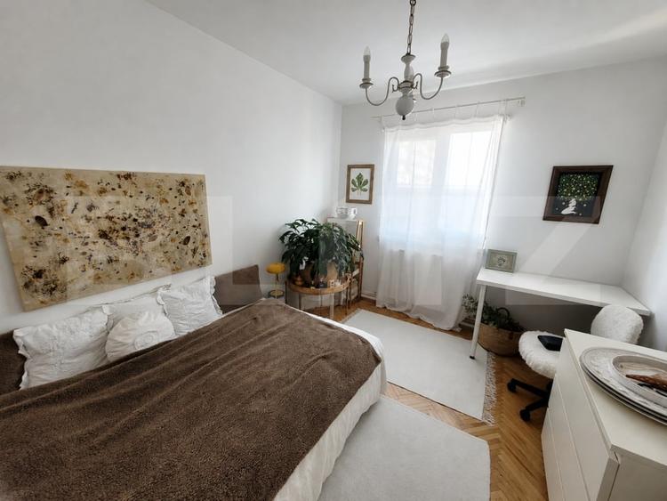 Apartament cu 4 camere decomandat, mobilat în Gheorgheni