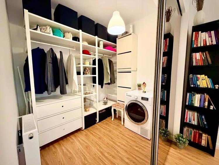 Apartament cu 2 camere semidecomandat în Metalurgiei