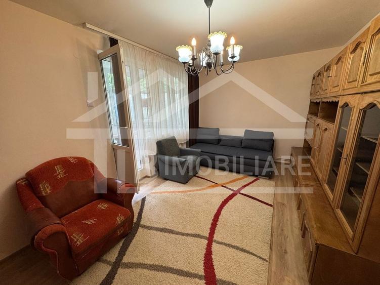 Apartament cu 3 camere decomandat, mobilat în Budai