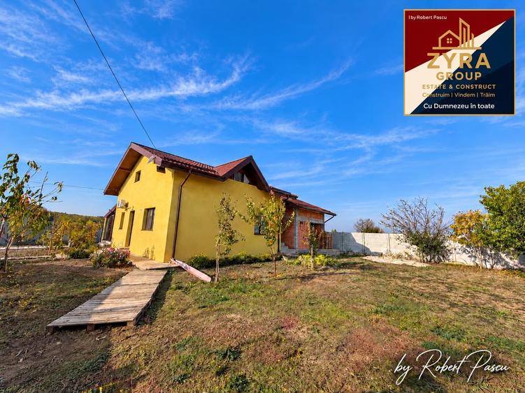 Casă cu 4 camere cu Teren 800 Mp în Dragomirești-Deal