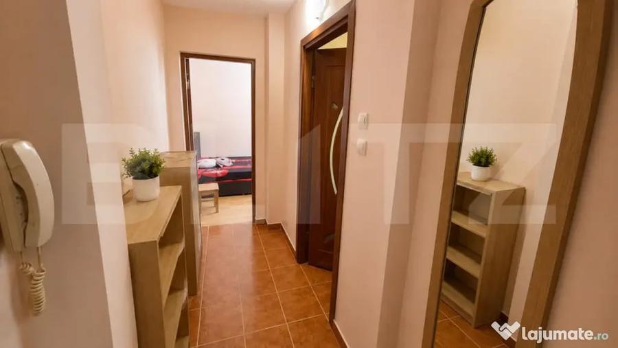 Apartament cu 2 camere semidecomandat în Micro 14
