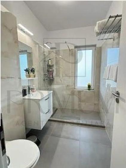 Apartament cu 2 camere decomandat, mobilat în Dumbrăvița