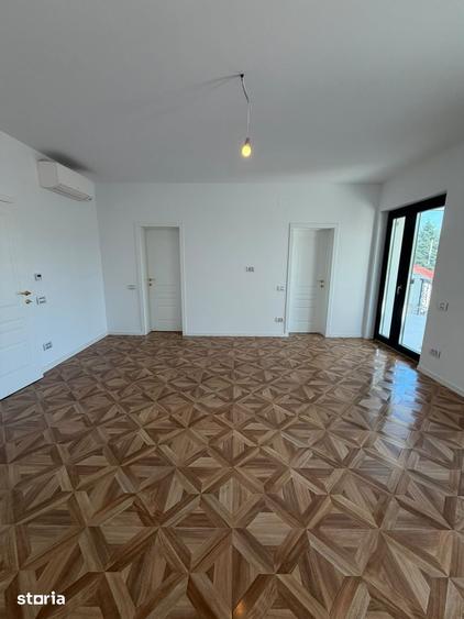 Casă cu 3 camere cu Teren 430 Mp în Central
