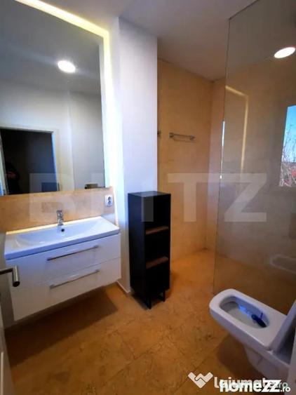 Casă cu 4 camere cu Teren 330 Mp în Bârnova