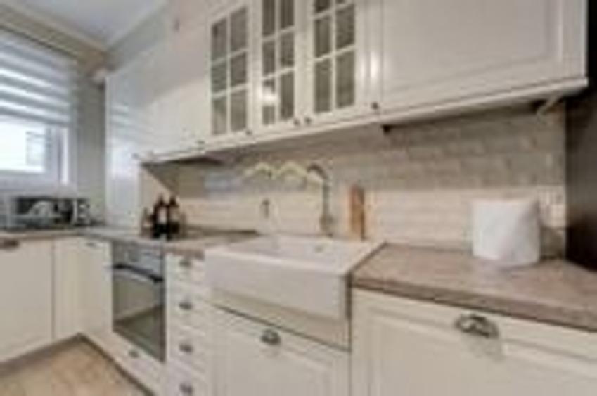 Apartament cu 3 camere decomandat, mobilat în Floreasca