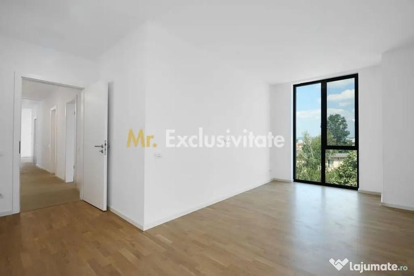 Apartament cu 3 camere decomandat în Trivale