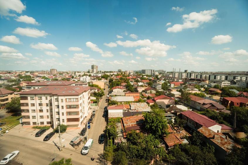 Spațiu comercial, de 145.80000305176 mp, în Berceni