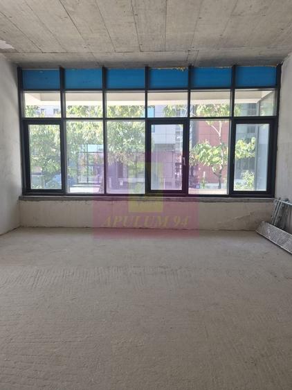 Spațiu comercial de închiriat în Pipera | 271 mp | 6 locuri de parcare - 2