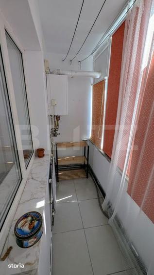 Apartament cu 3 camere în Cetate