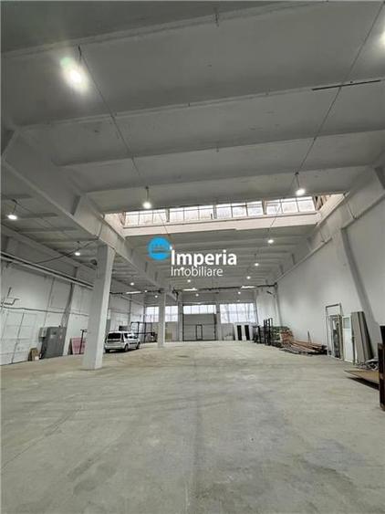 Spațiu industrial, de 700 mp, în Baza 3