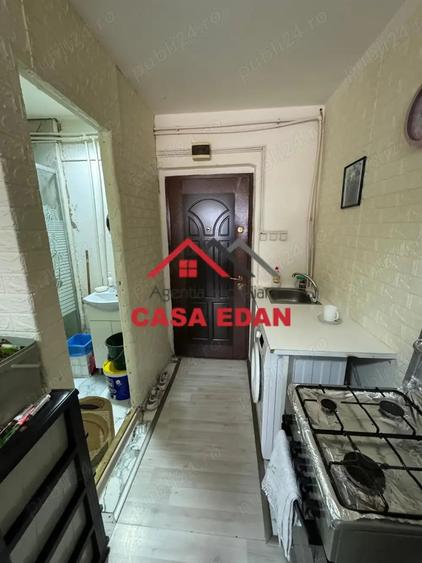 Casă cu 1 camere semidecomandat în Câmpina