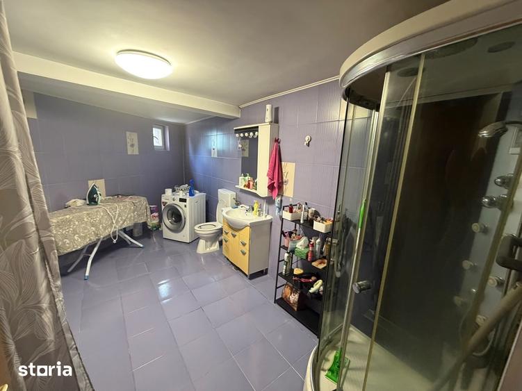 Casă cu 3 camere cu Teren 285 Mp în Dobroești