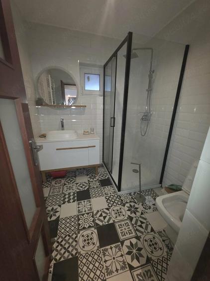 Apartament cu 2 camere semidecomandat în Lizeanu