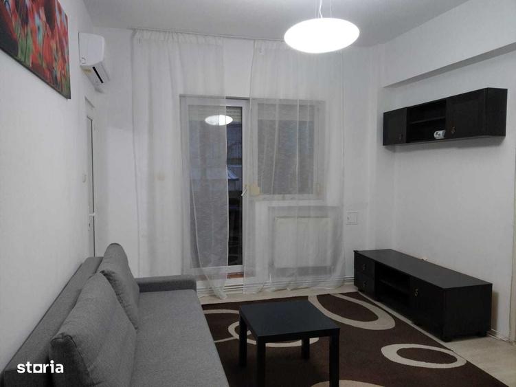 Apartament cu 2 camere semidecomandat în Calea Victoriei