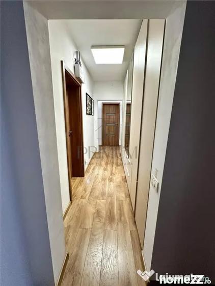 Apartament cu 4 camere decomandat în Circumvalațiunii