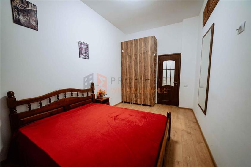 Apartament cu 3 camere decomandat, mobilat în 1 Decembrie