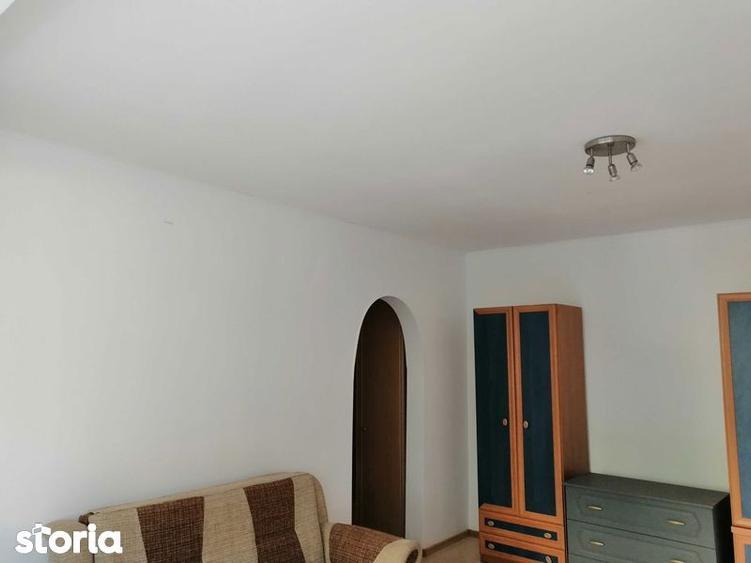Apartament cu 2 camere semidecomandat în Est