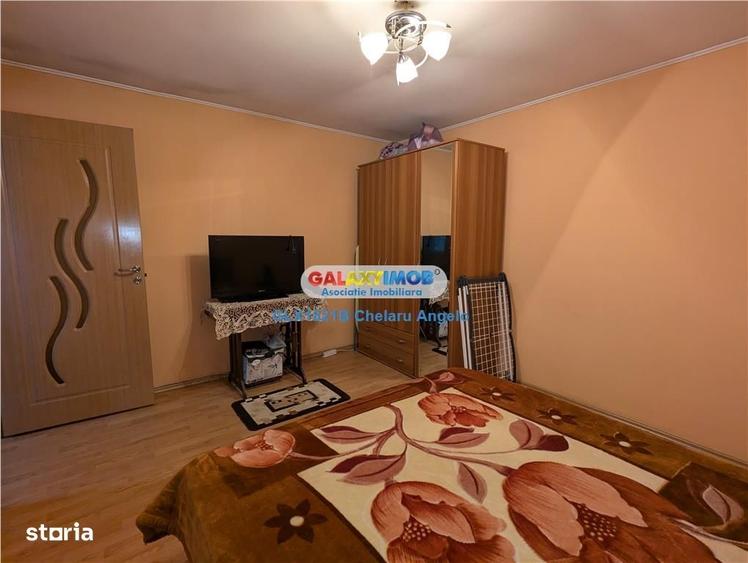 Casă cu 4 camere cu Teren 145 Mp în Rahova