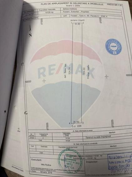 Teren agricol extravilan de 10128 mp, în Est