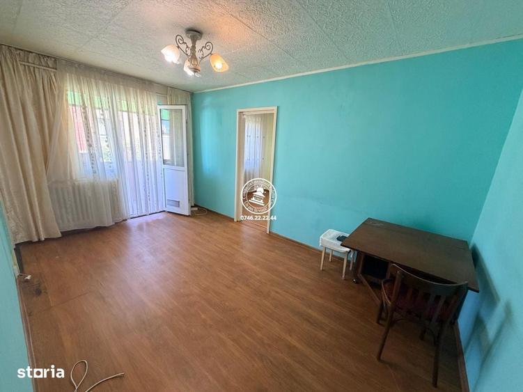 Apartament cu 3 camere în Alexandru cel Bun