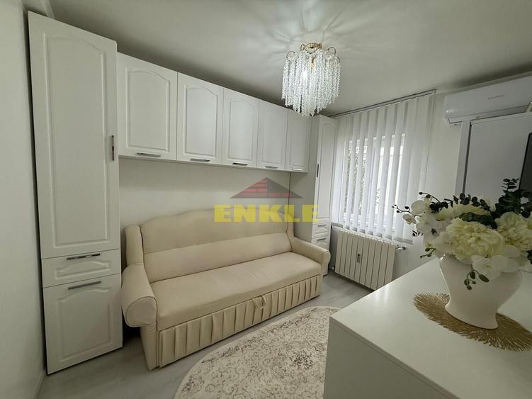 Apartament cu 2 camere decomandat în Central