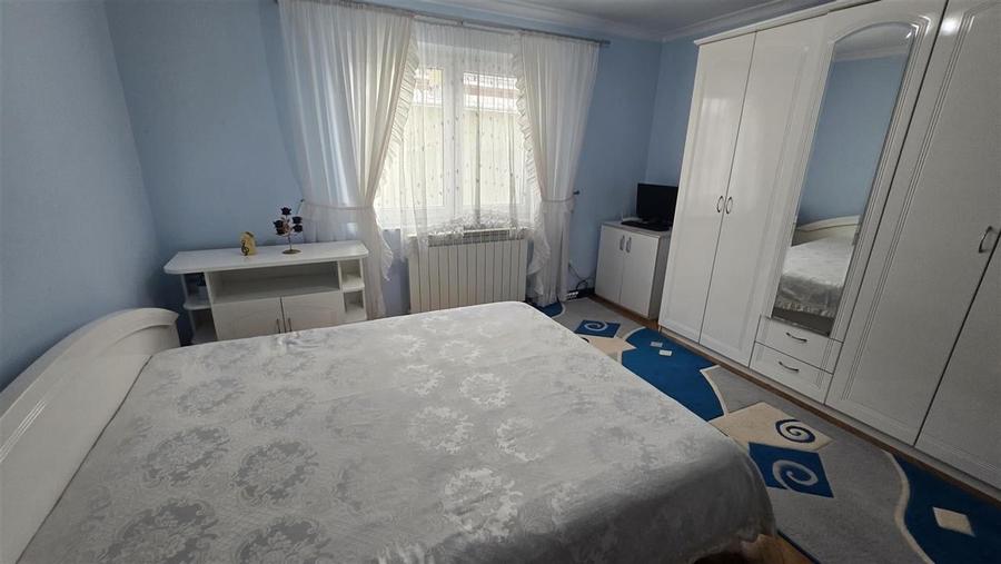 Casă individuală cu 5 camere cu Garaj în Dărmănești