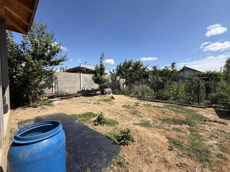 Casă cu 4 camere cu Teren 335 Mp în Șag