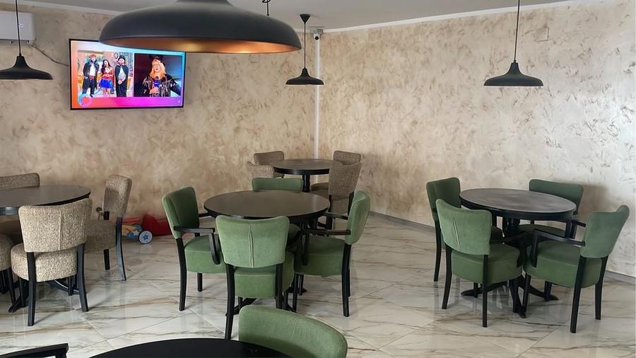 Spațiu comercial, de 260 mp, în Hângulești