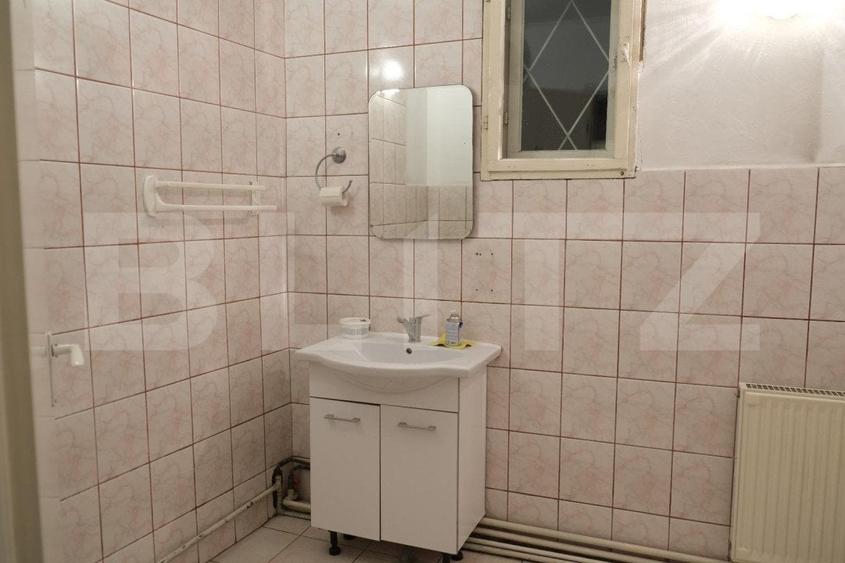 Birou, de 165 mp, în 13 Decembrie