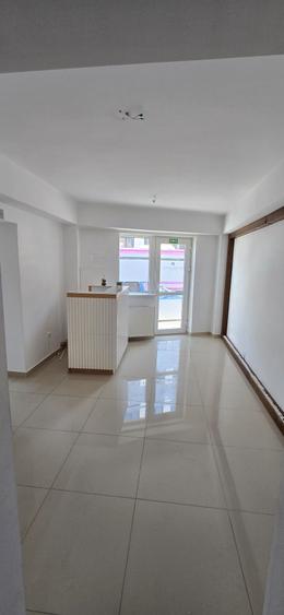 Spațiu comercial, de 106 mp, în Central