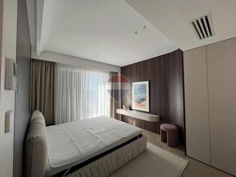 Apartament cu 3 camere decomandat, mobilat în Iancu Nicolae