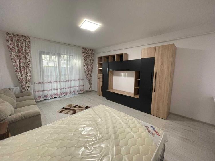 Garsonieră decomandată în Valea Lupului