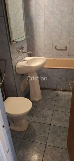 Vand apartament cu 2 camere Gavana III