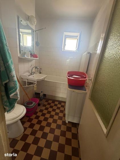 Apartament cu 3 camere decomandat în Nicolae Bălcescu