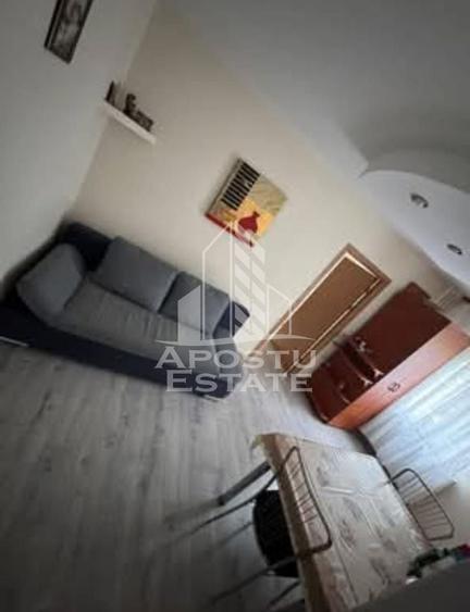 Apartament cu 2 camere semidecomandat în Fratelia
