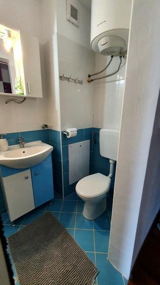 Apartament cu 2 camere nedecomandat în Central