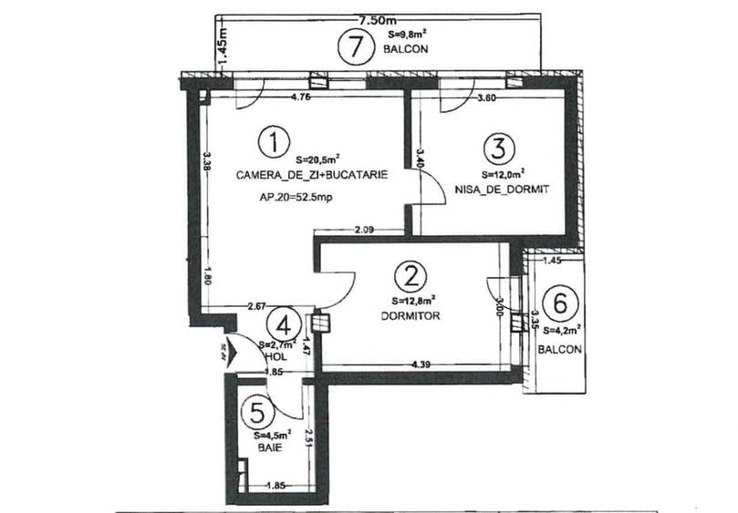 Apartament cu 3 camere semidecomandat în Central