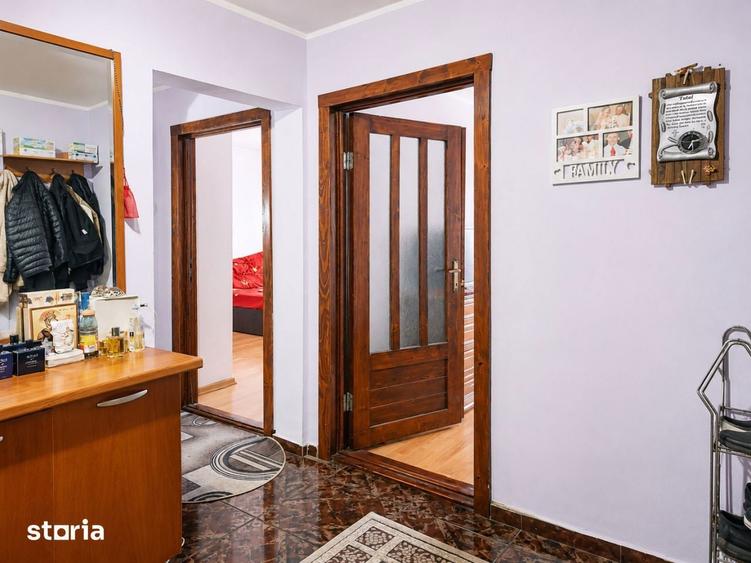 Apartament 3 camere decomandat, 71 mpzona Mioritei, 86.000 - 8