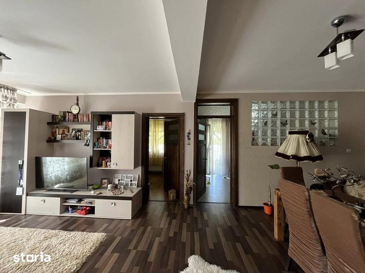 Casă cu 3 camere cu Teren 375 Mp în Paleu