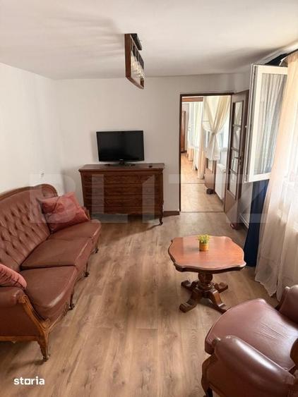 Proprietate cu doua case renovate, in inima comunei Vulcan - 12