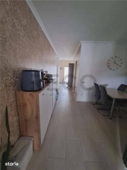 Casă cu 4 camere cu Teren 688 Mp în Central